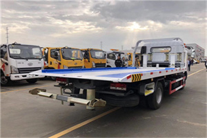 苍梧汽车救援补胎