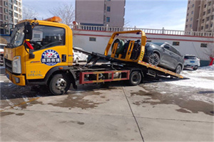 苍梧救援拖车费用怎么算